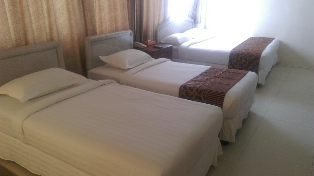 Star Max Hotel Yangon Exterior photo